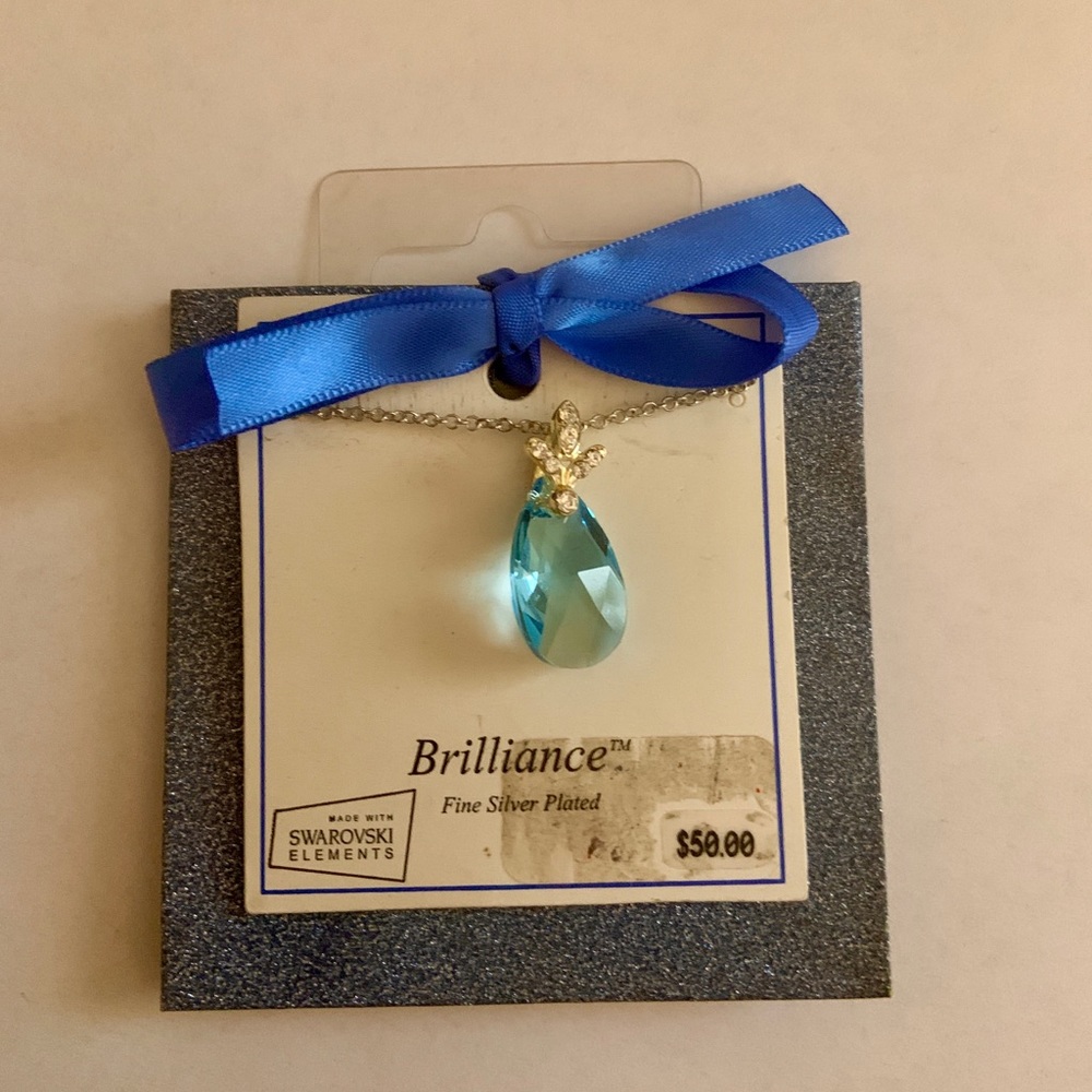 Swarovski Elements Necklace - Picture 1 of 2